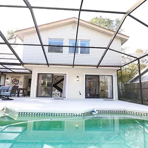 Boho Oasis With Pool- Paradise For Work & Fun Holiday home